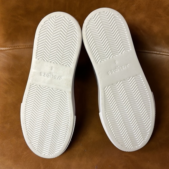 J slides - Picture 5 of 7